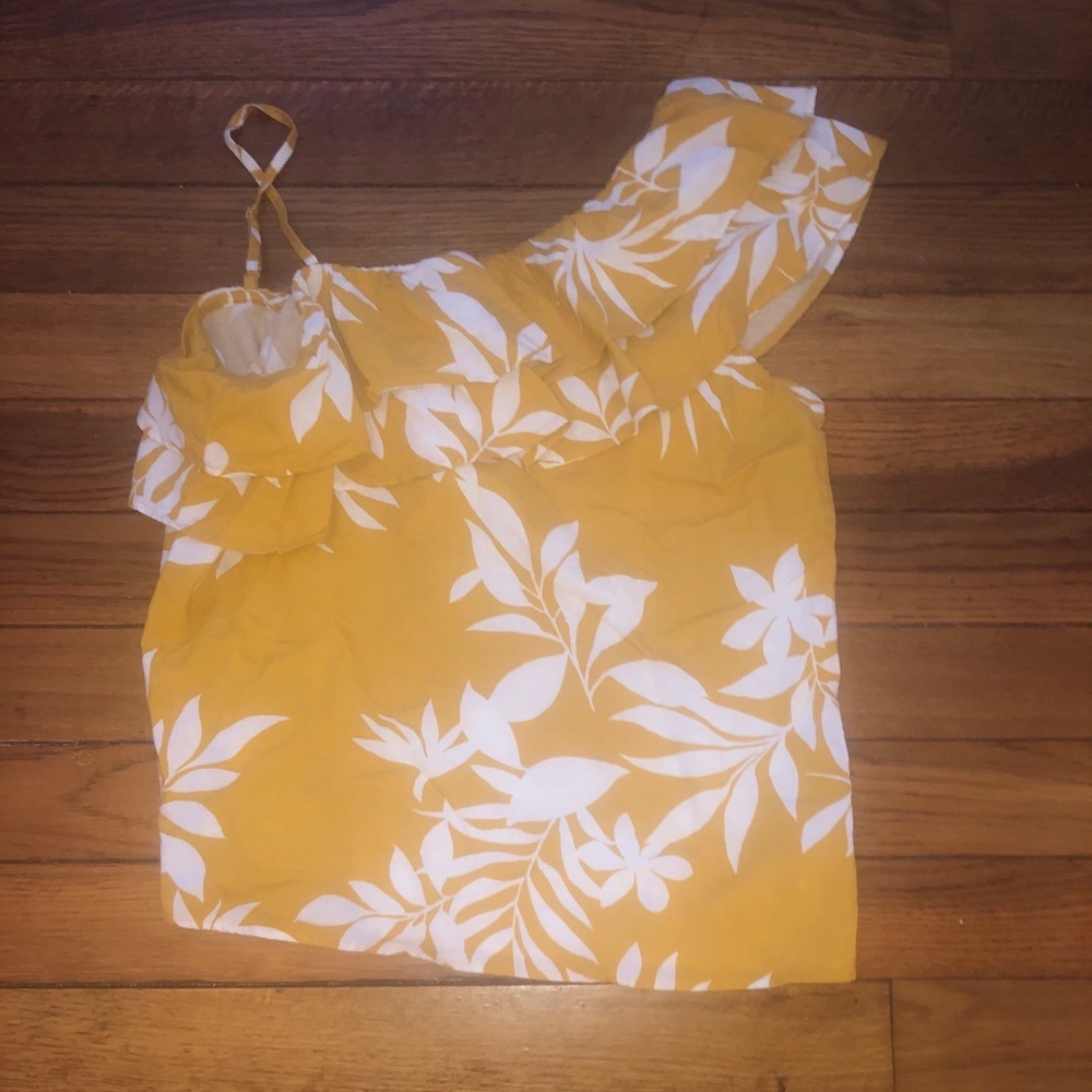 NWT Old Navy Mustard Floral One-Shoulder Ruffle Top size large - Picture 5 of 13